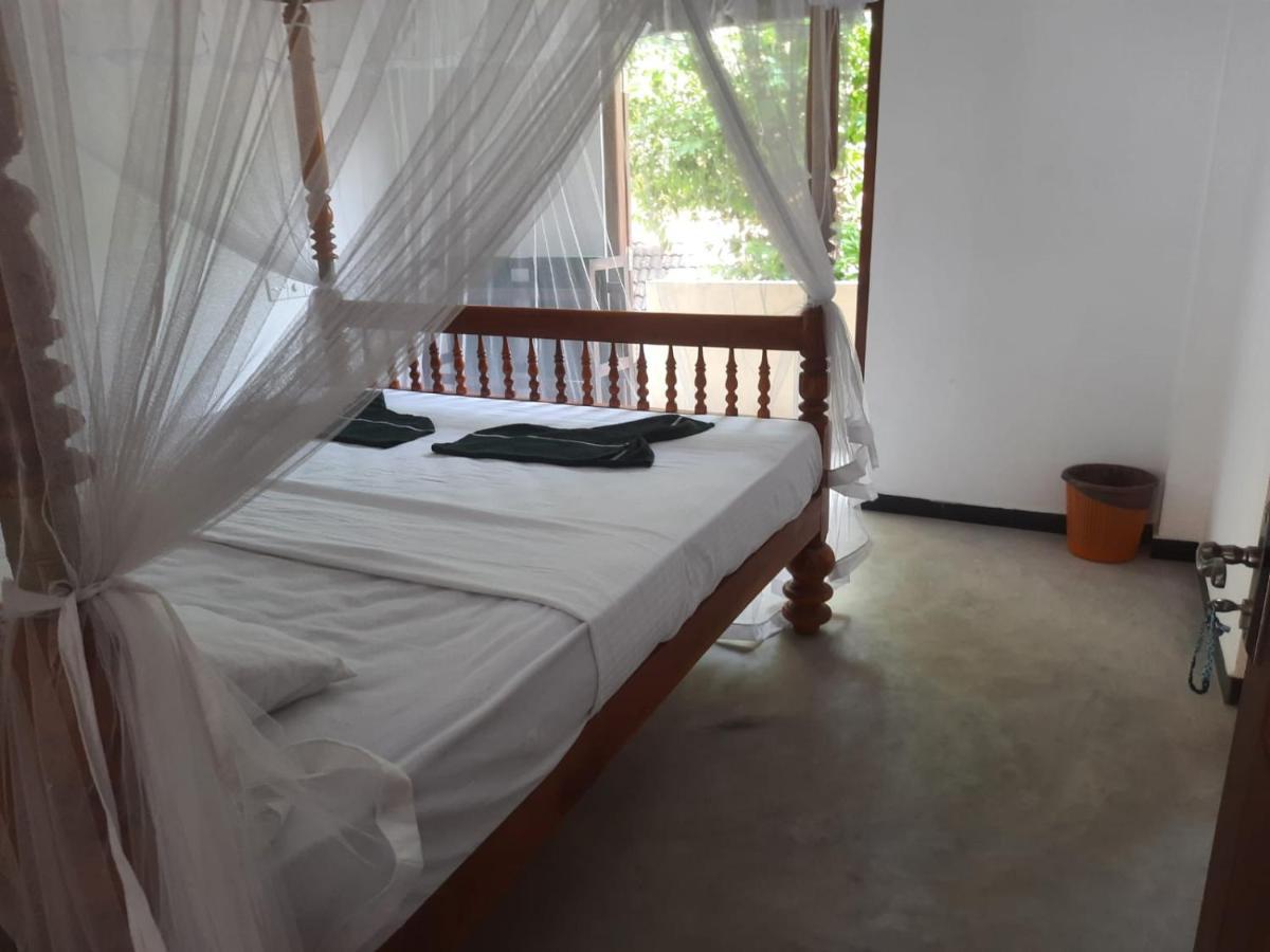 Bluefin Place To Stay Unawatuna Kültér fotó